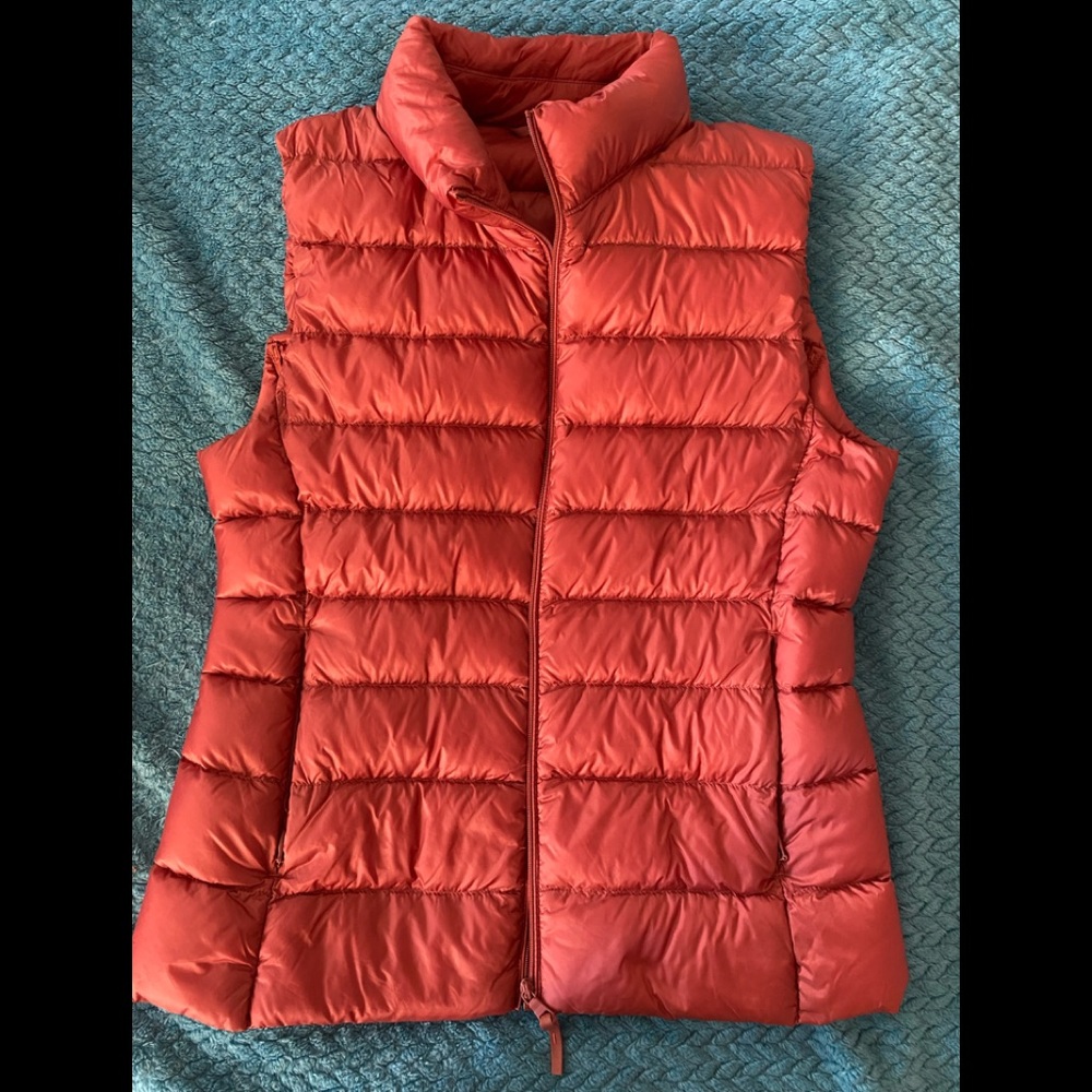 Super soft and light vest 🕶